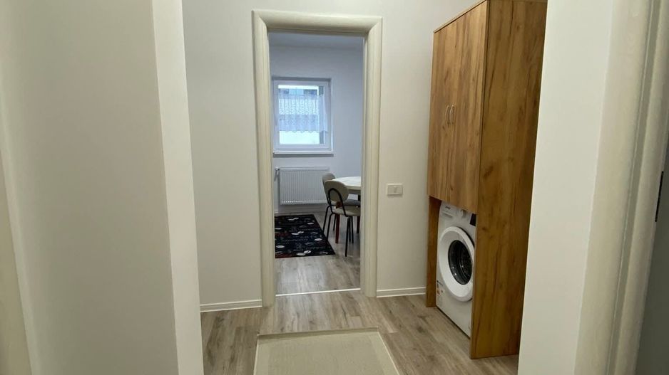 Apartament nou 2 camere, cartier Vivamus , zona Coresi - Poză 6