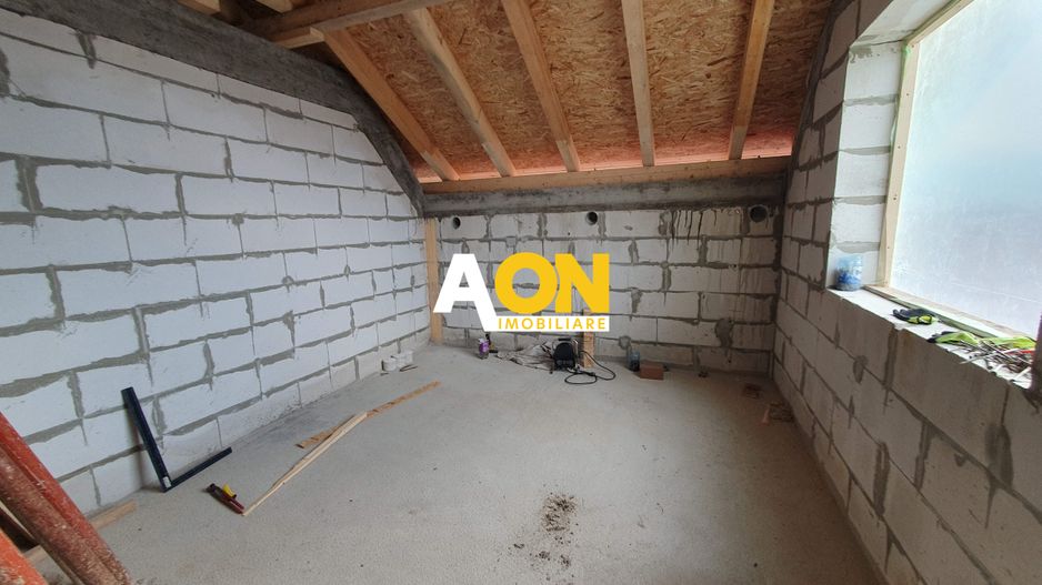 Casa semifinisata, 5 camere, 500 mp teren, Ciugud - Poză 10