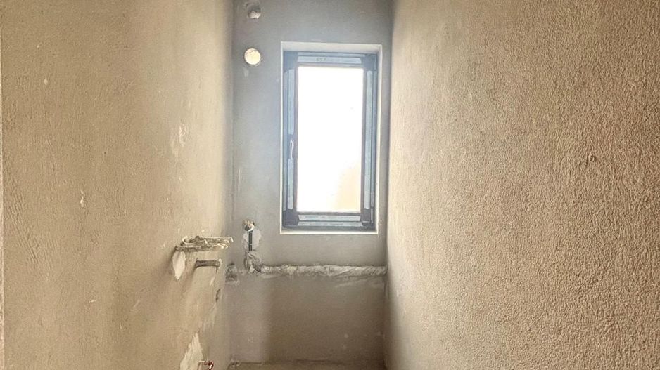 Duplex cu 4 camere, vatra satului, toate utilitatile - Sacalaz - Poză 12