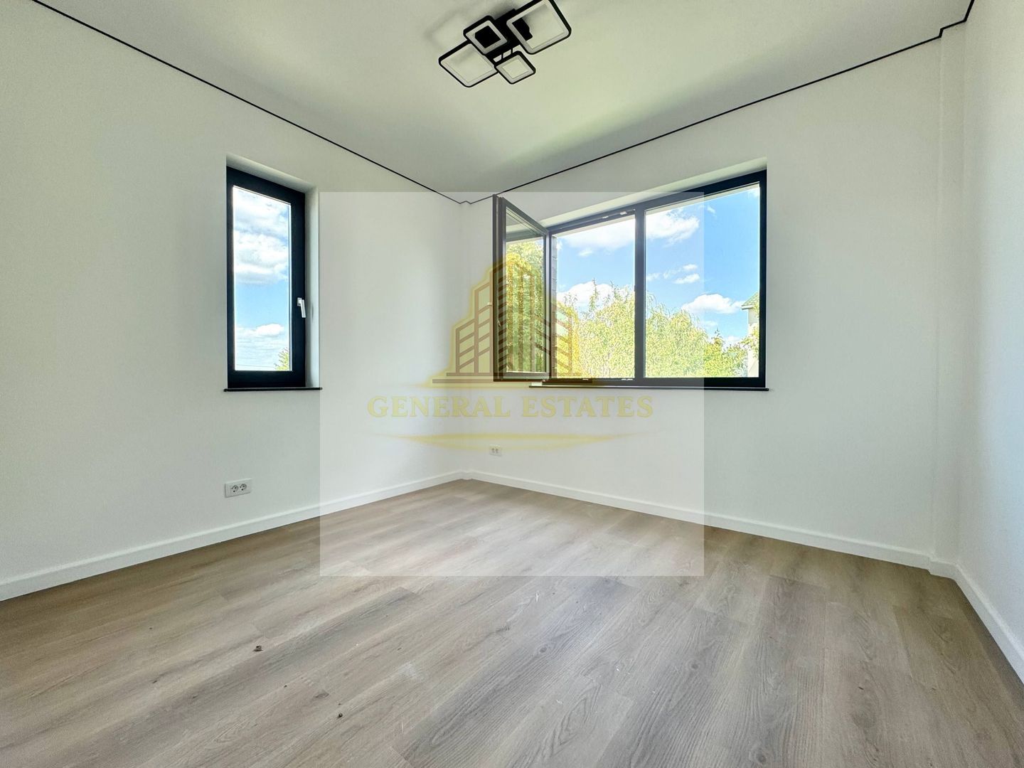 Vânzare Casă în 2 Nivele  - 160 m.p - Vișan. - Poză 18