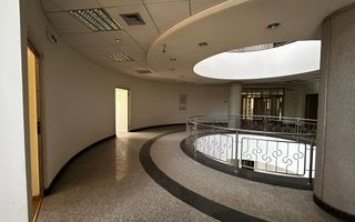 Spatiu comercial de inchiriat in zona Ultracentral/Craiova - Poză 17