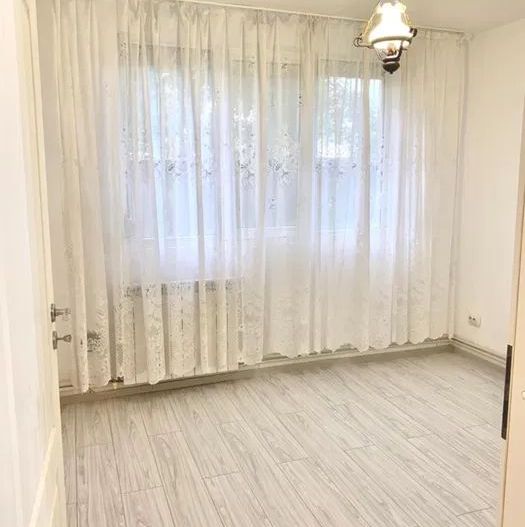 3 camere decomandate,Tiglina 2,parter,2 grupuri sanitare - Poză 3