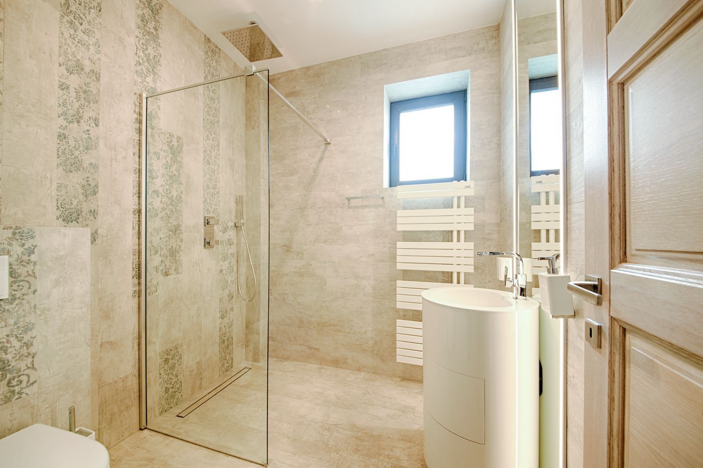 Vila individuala cu piscina Erou Iancu Nicolae - Poză 10