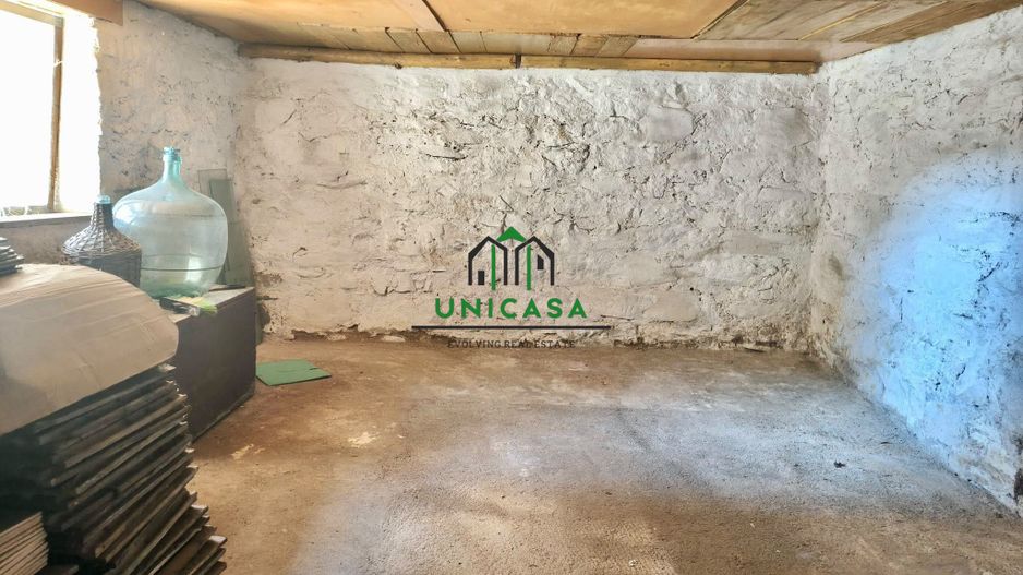 CASĂ DE VÂNZARE ÎN CĂLIMĂNEȘTI / JUDEȚUL VÂLCEA / 52.000 € - Poză 13