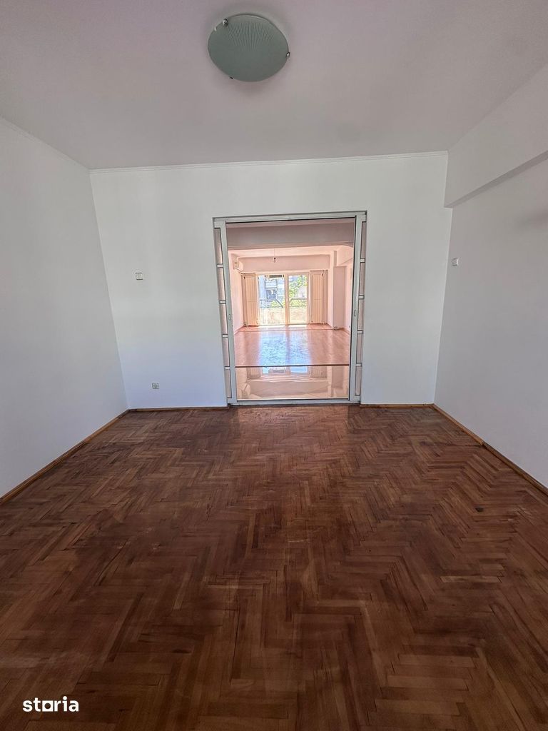Vânzare Apartament 4 Camere Bulevardul Decebal Între Alba Iulia și Metrou Munci - Poză 8