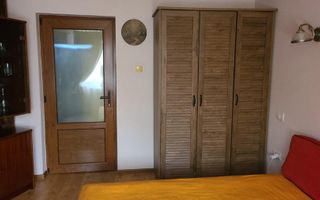Etaj Vila - zona Trocadero (intrare separata) - Poză 5