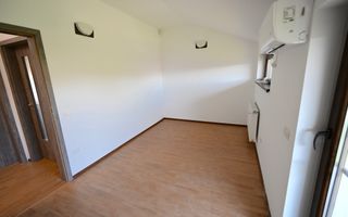 Casă / Vilă cu 4 camere de închiriat în zona Aradului - Poză 6