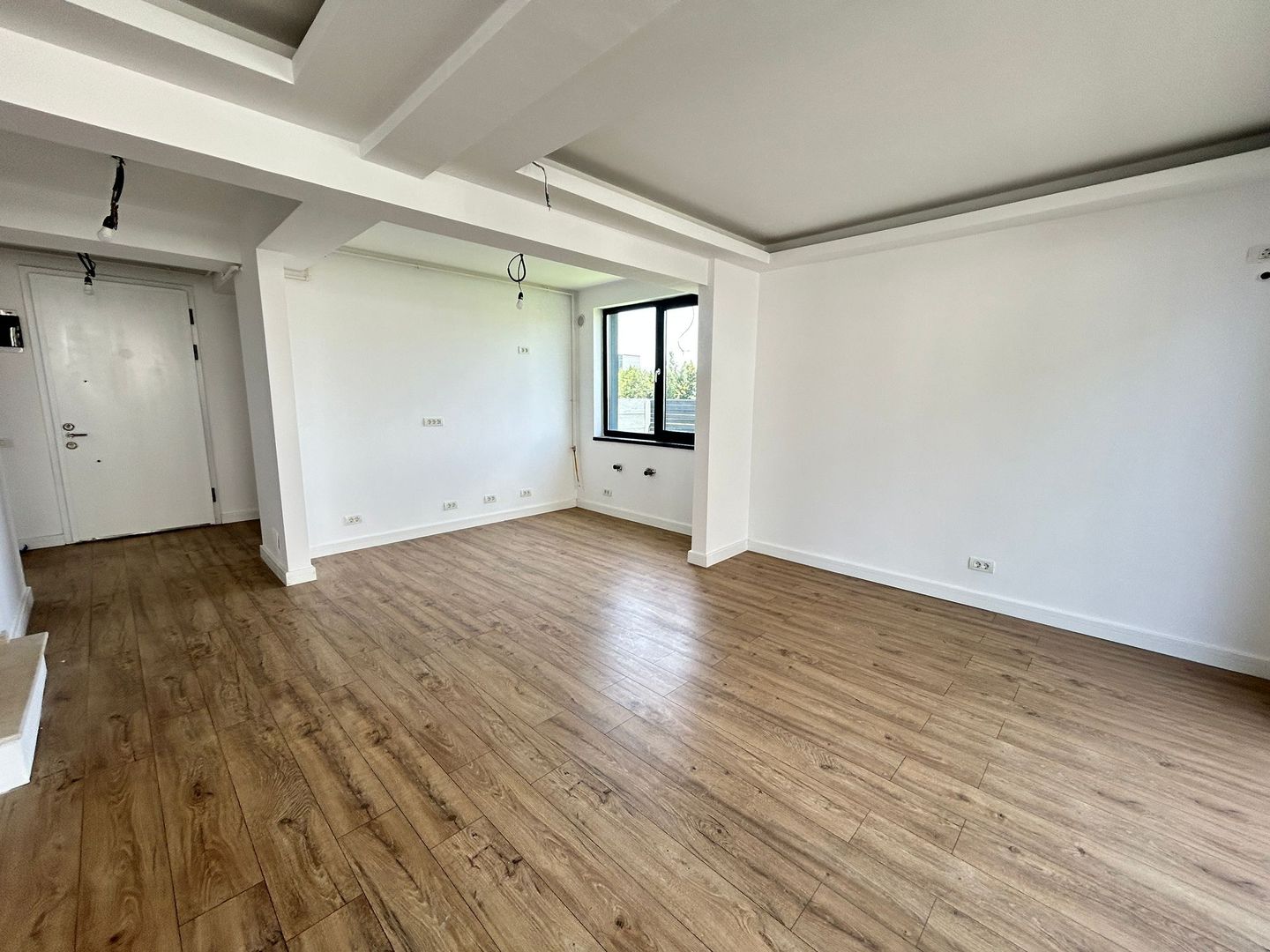 Duplex 5 camere Otopeni 23 August - Poză 4