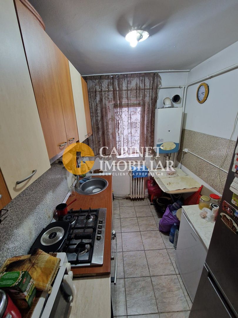 3 camere semidecomandat-mobilat/utilat-Zona Zimbru - Poză 5