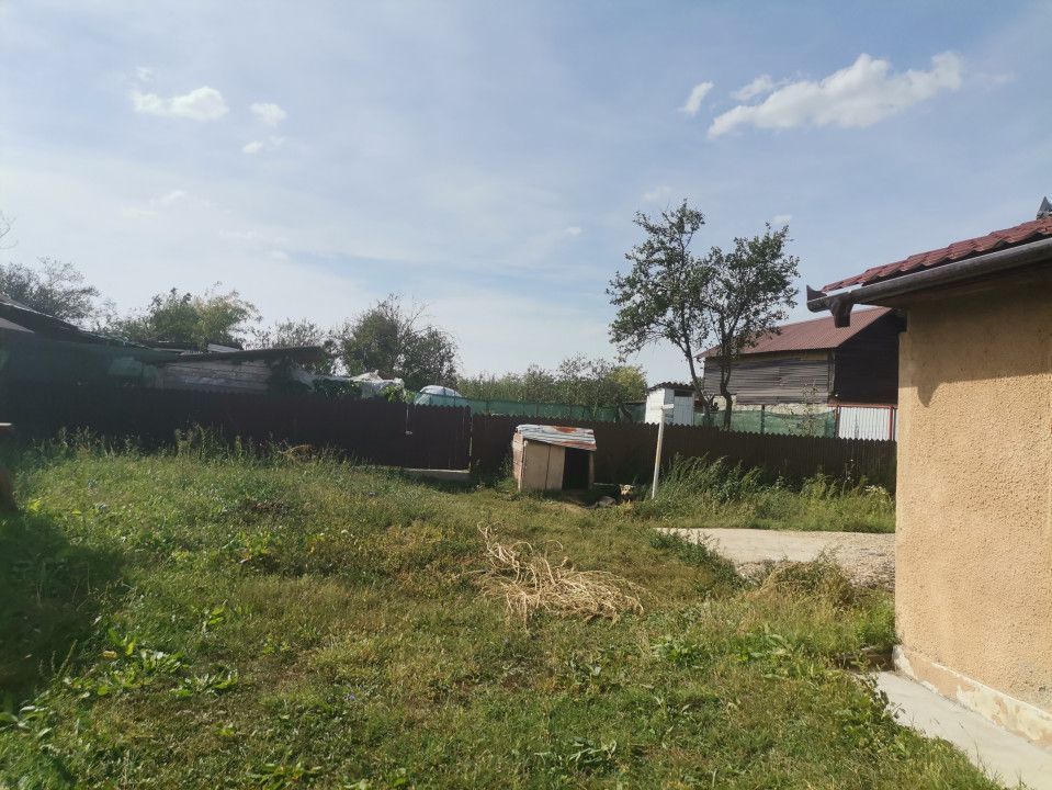 Vanzare casa Ratesti, stradal - Poză 10