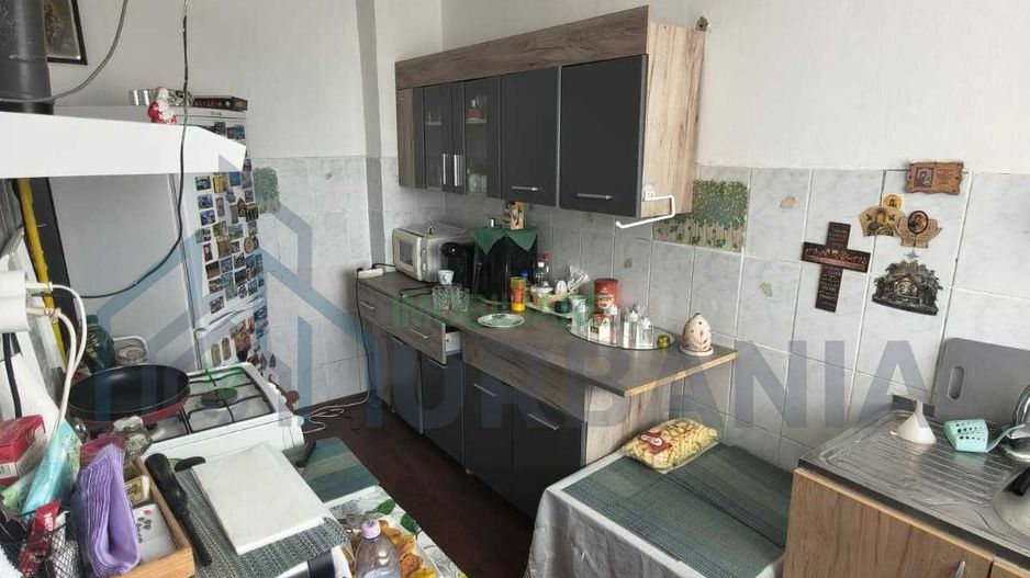 Apartament 3 camere, clădire istorică, centrul Iașului – 70 mp, potențial lux/business - Poză 6