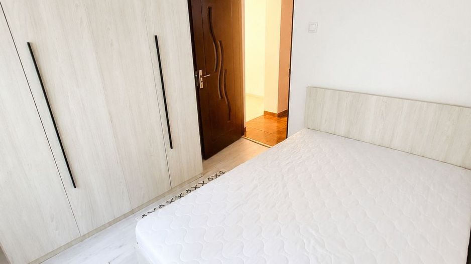 Apartament Modern 2 camere SD 50 mp Podul de Piatra 400 euro - Poză 1