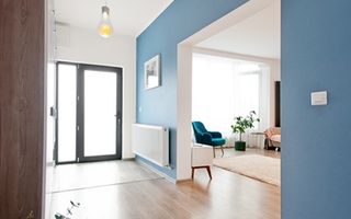 Casă modernă P+1 cu panouri fotovoltaice, complet mobilată și utilată – zona Met - Poză 2