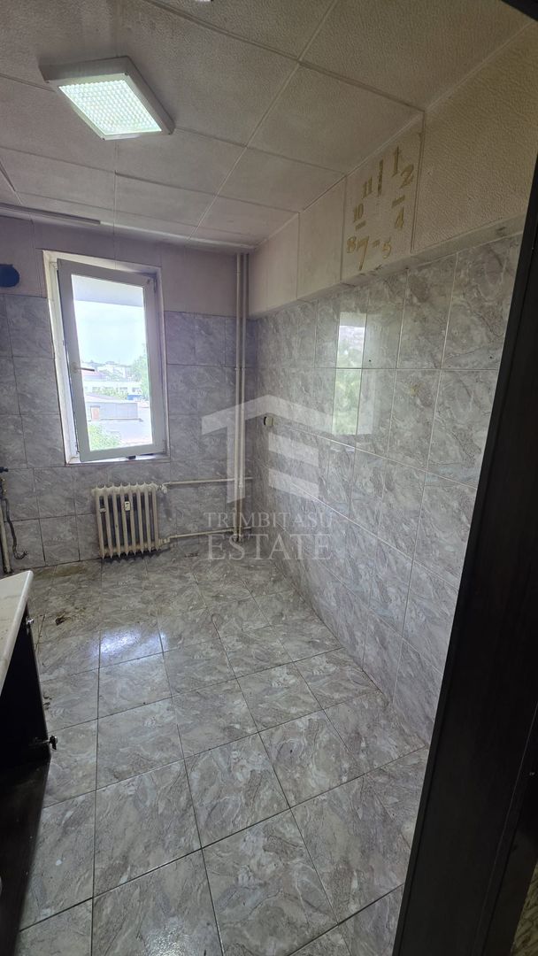 Apartament 2 Camere - Zona Brâncoveanu–Piata Sudului - Bloc Reabilitat - Poză 3