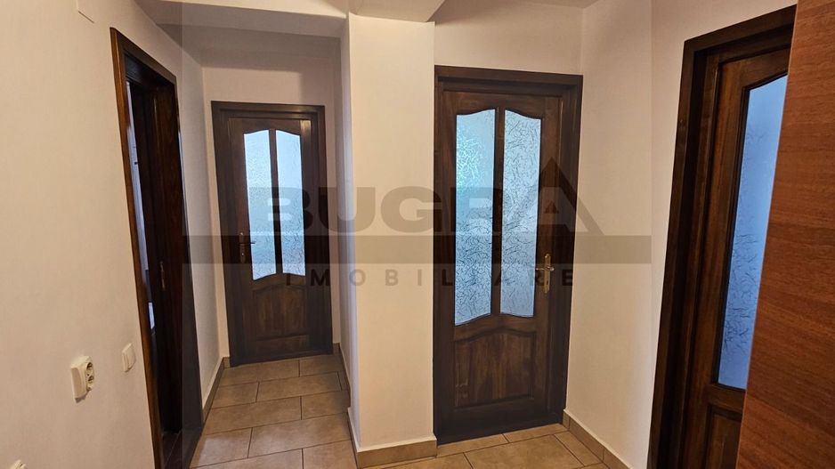 Apartament de 2 camere, decomandat, 73mp, parcare, zona Trifoiului - Poză 9