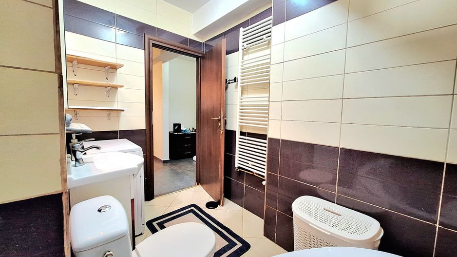 Apartament cu 2 camere de vânzare în zona Aparatorii Patriei - Poză 4