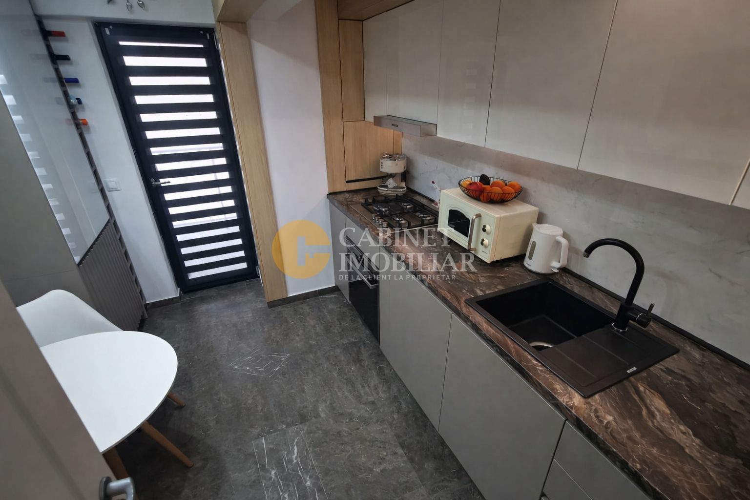 2 camere decomandat | etaj 3/10 | Mobilat&Utilat | CUG | Parcare subterană+Boxă - Poză 8