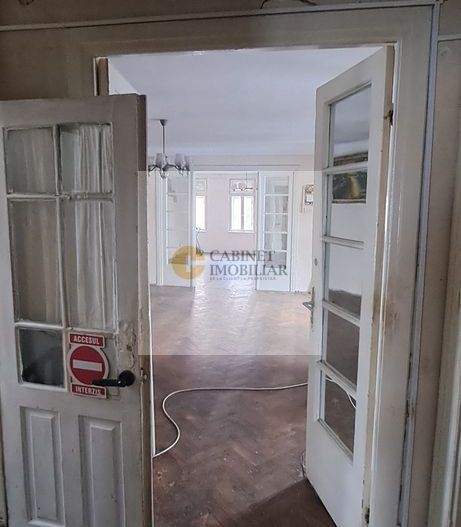 Cismigiu I Apartament in vila  3 camere I P+1 + pod I Parcare in curte - Poză 4