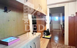 Apartament cu 3 camere de inchiriat Decebal, Oradea - Poză 9