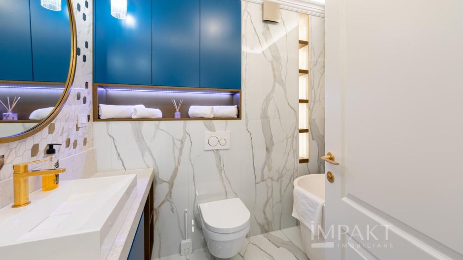 Apartamentcu 2 camere finisat lux in zona centrala - Poză 16