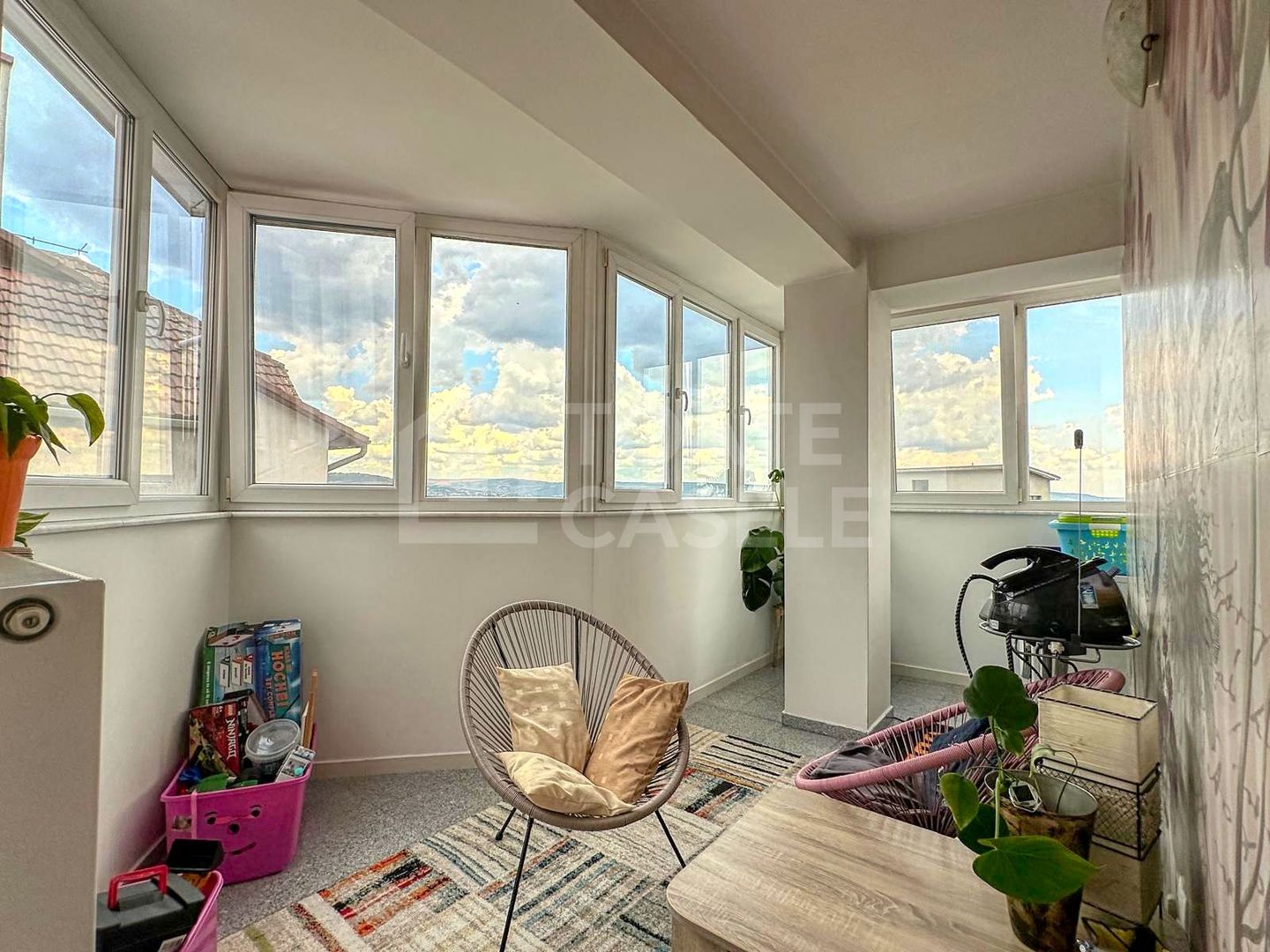 Apartament cu 3 camere, mobilat, utilat, zona Hotel Ramada - Poză 9