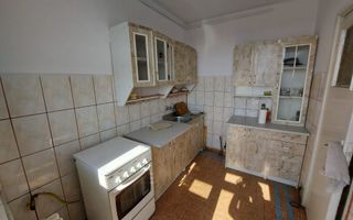 Apatament 2 camere Calea Grivitei | MedLife - Poză 4
