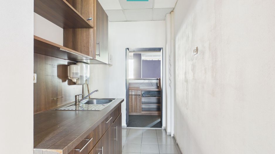 Spațiu  Comercial Zona Soarelui Bulevardul Sudului - Poză 14