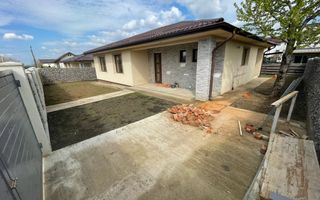 Casa individuala 4 camere 2 bai Visani - FINALIZATA - Poză 1