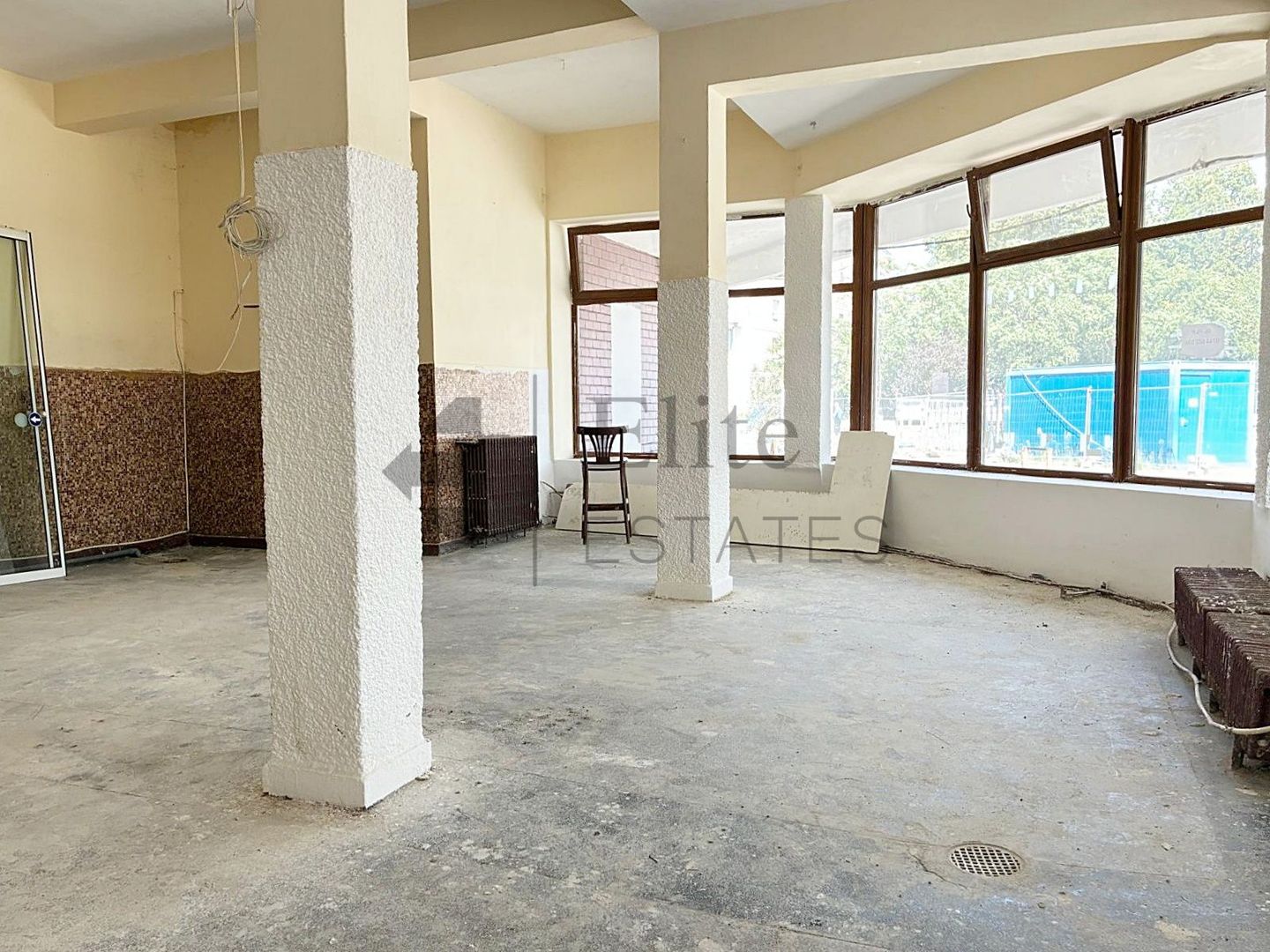 Spatiu comercial 265 mp de vanzare ultracentral in Oradea - Poză 2