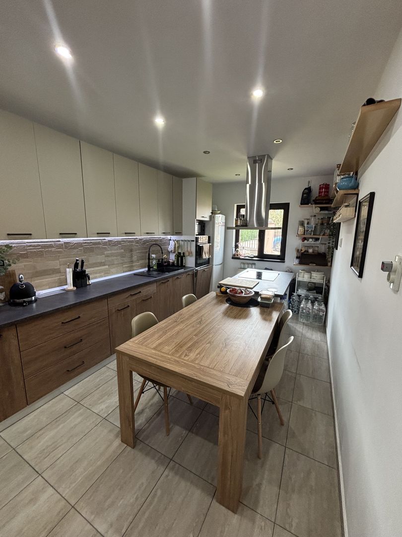 Vilă individuală/poziție avantajoasă în Dumbrăvița! - Poză 34