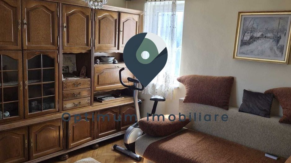 Apartament cu 3 camere in Manastur, etaj intermediar, zona Petrom ! - Poză 1