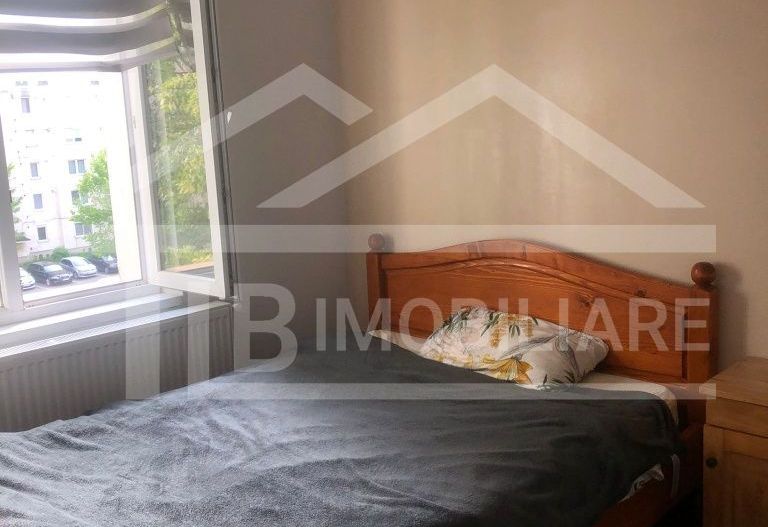 Apartament cu 3 camere, 68mp, decomandat, Zona Piata Marasti - Poză 3