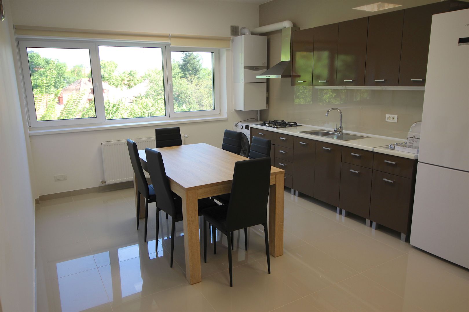 Apartament 4 bedrooms for rent close to Medicina - Poză 2