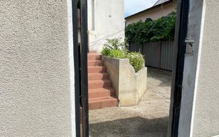 SPATIU BIROURI VILA PARCARE ZONA 1 MAI - Poză 1