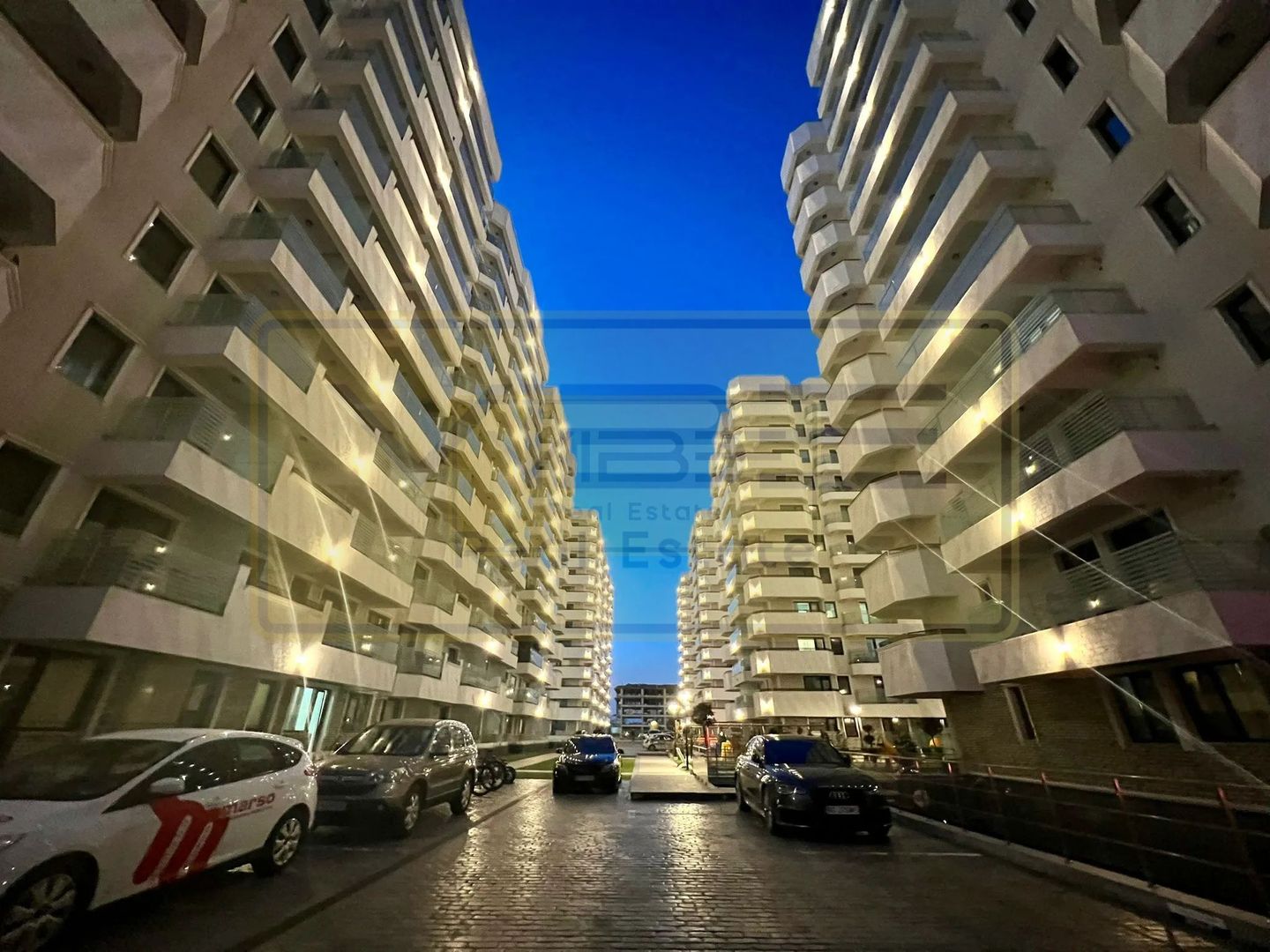 Apartament 2 camere open-space Royal Town Copou - Poză 25