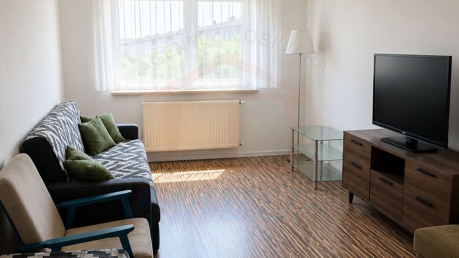 Apartament luminos cu 3 camere decomandate, 60 mp, Micro 16 – 57.000 € - Poză 3
