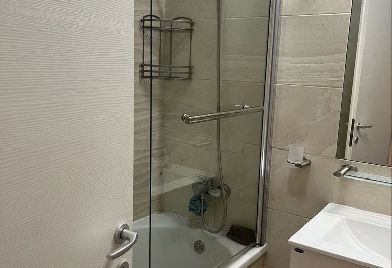 Prima inchiriere- Apartament 2 camere lux, centrala proprie, parcare inclusă - Poză 7