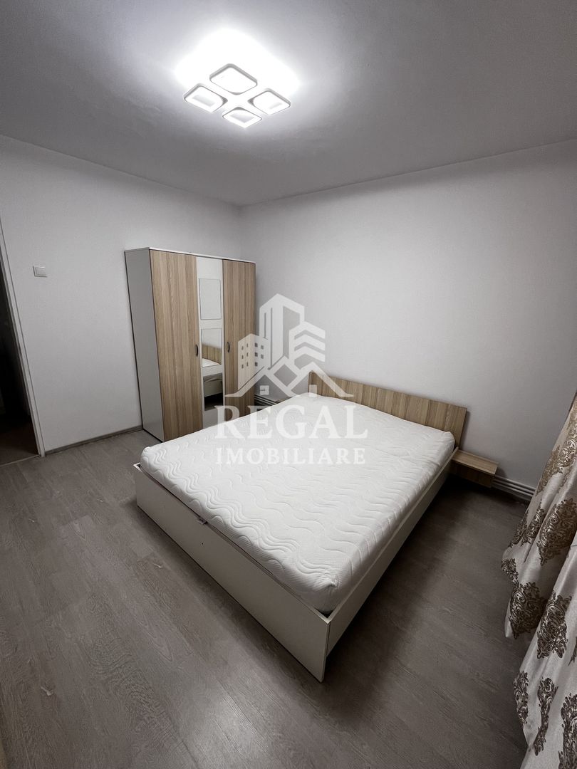 Apartament 2 camere, renovat recent, mobilat și utilat complet - Poză 4
