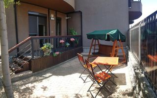 Apartament 3 camere lux, curte proprie 120 mp, parcare, piscină, pet friendly - Poză 5