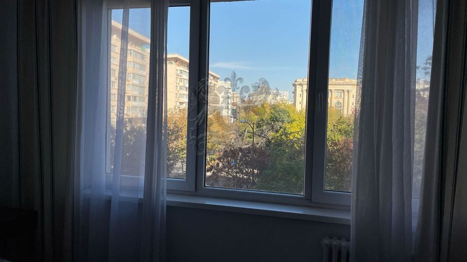 Sala Palatului | 2 Camere | Decomandat | - Poză 18