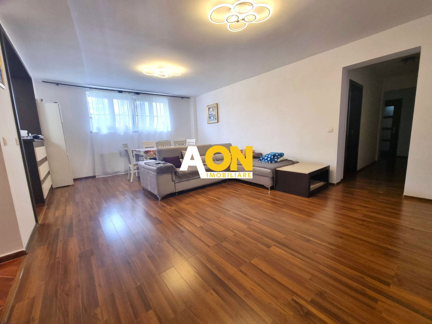 Apartament 4 camere, 102 mp utili, la vila, cu 100 mp teren, Cetate - Poză 4