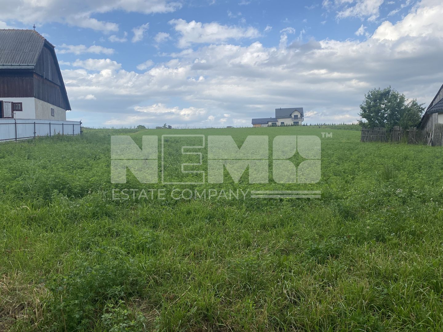 Teren Intravilan | 44.5 Ari | Burla - Poză 1