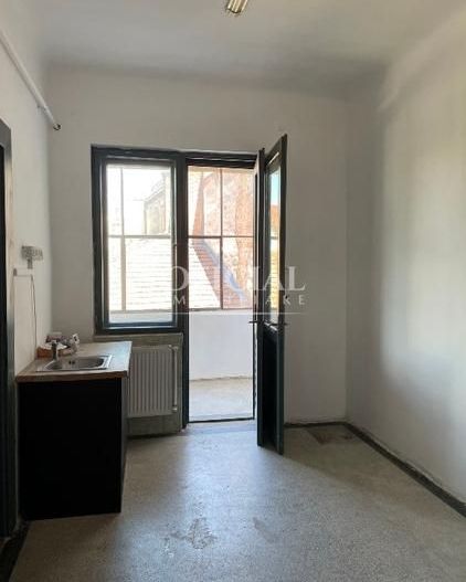 Apartament 4 Camere | 120 mp | Etaj 1 | Centru | Bulevardul Eroilor - Poză 8