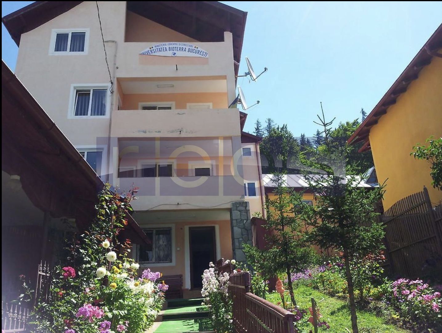 PENSIUNEA BIOTERRA BUSTENI - Poză 2