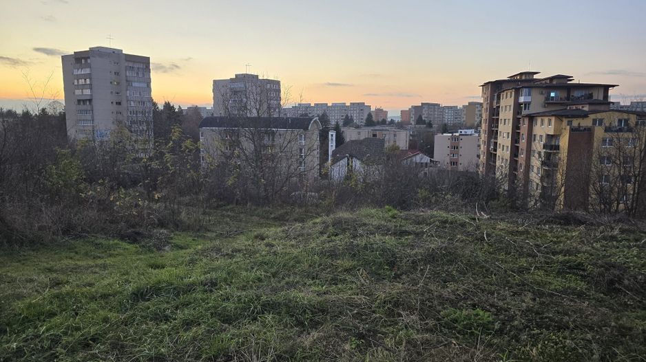 Teren Intravilan 602 mp.zona Dambul Pietros.Comision ZERO! - Poză 1