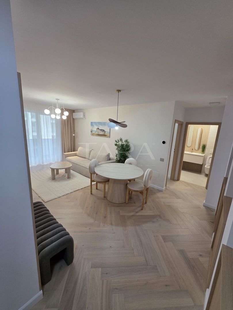 Apartament elegant cu terasă și finisaje premium – gata de mutare. - Poză 2
