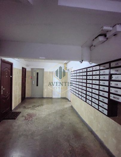 Garsoniera decomandata, bloc din 1982 reabilitat termic, Piata Muncii Baba Novac - Poză 16