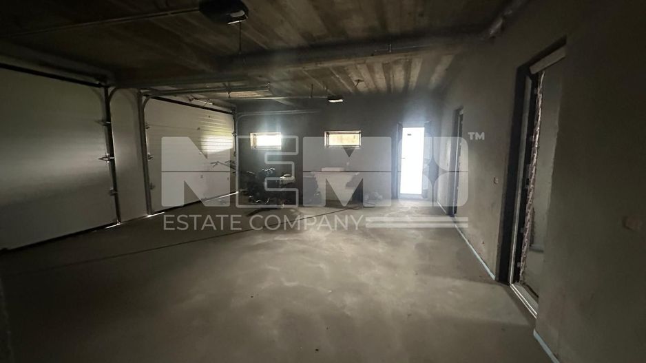 CASĂ LA GRI DE VÂNZARE ÎN MOARA NICA, SUCEAVA | 200.000€ - Poză 7