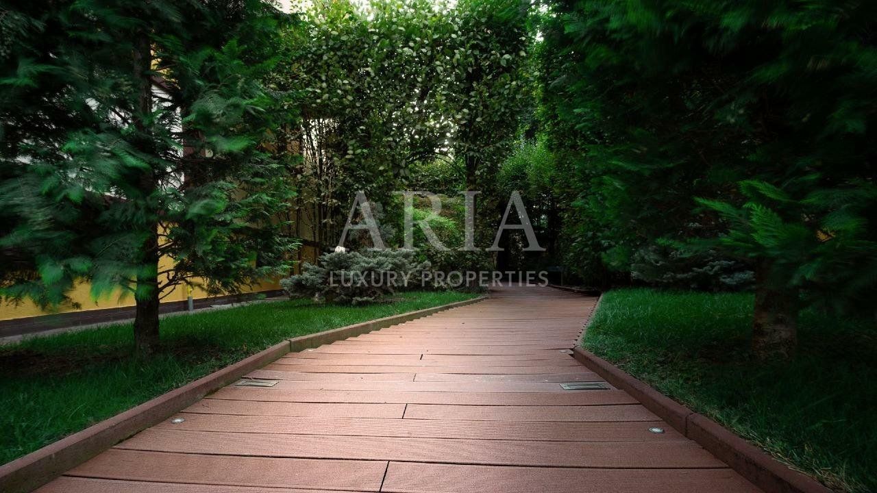 Vila grandioasa, Gradina Japoneza, SPA, Crama, Teren Tenis, Foisor, Iaz Pesti - Poză 4