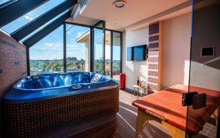 PENTHOUSE IN HERASTRAU — O RESEDINTA CARE TINE PASUL CU VIATA TA - Poză 10
